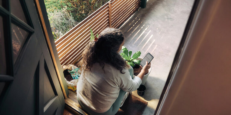 恐ろしや！スマホ認知症。呑まれない人生を送るためにできること